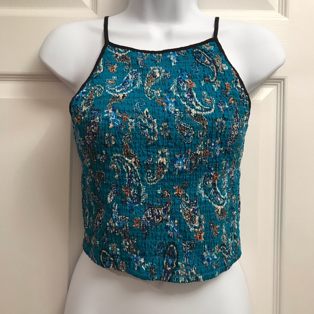 Crop top